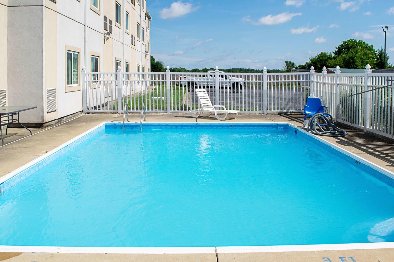 Motel 6-Seymour, In - North Exterior photo