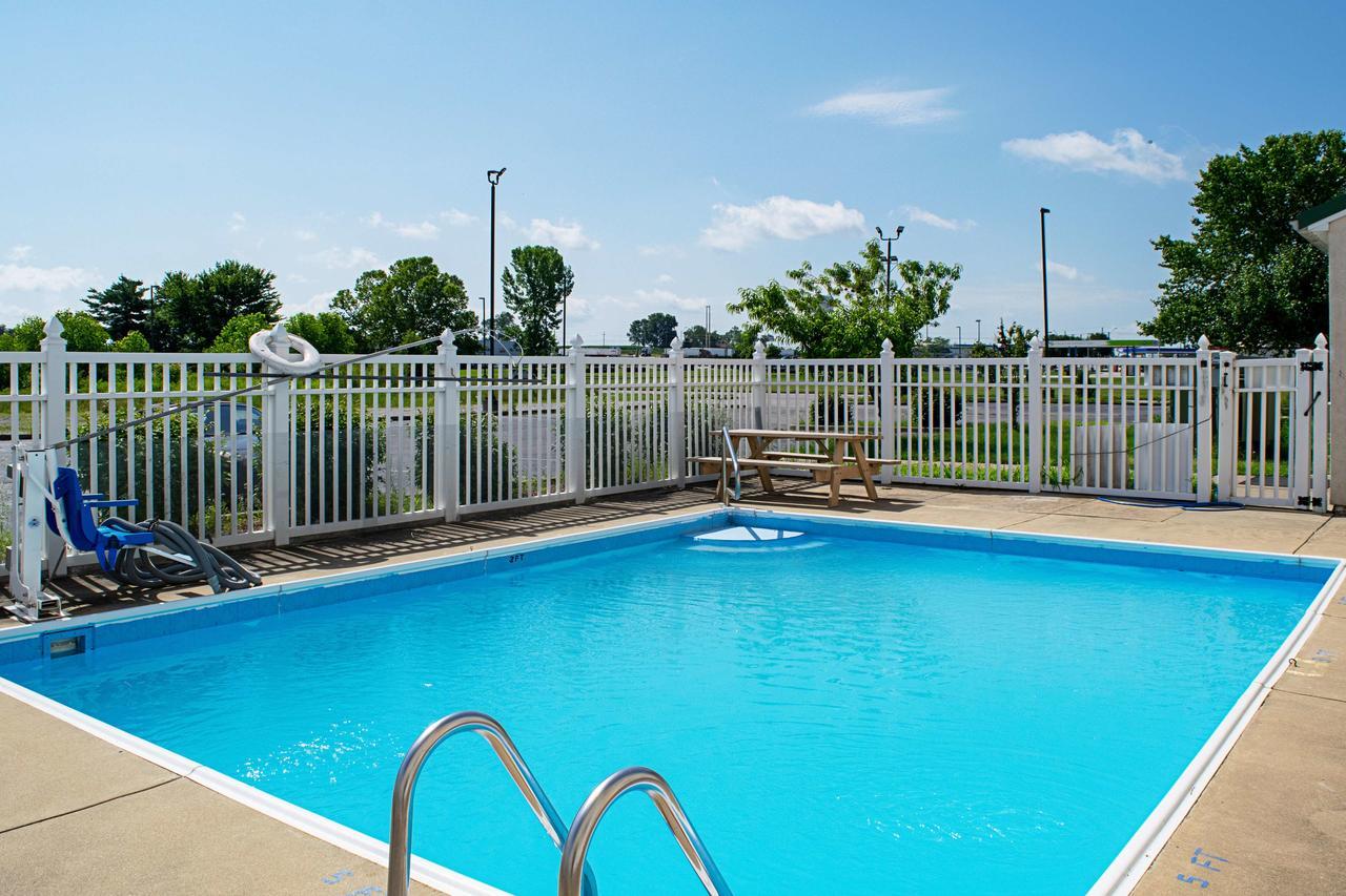 Motel 6-Seymour, In - North Exterior photo